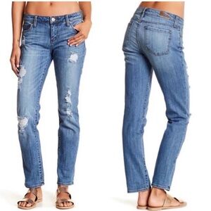 Kut from the Kloth Straight Leg Boyfriend Jeans. Size 6 Petite.